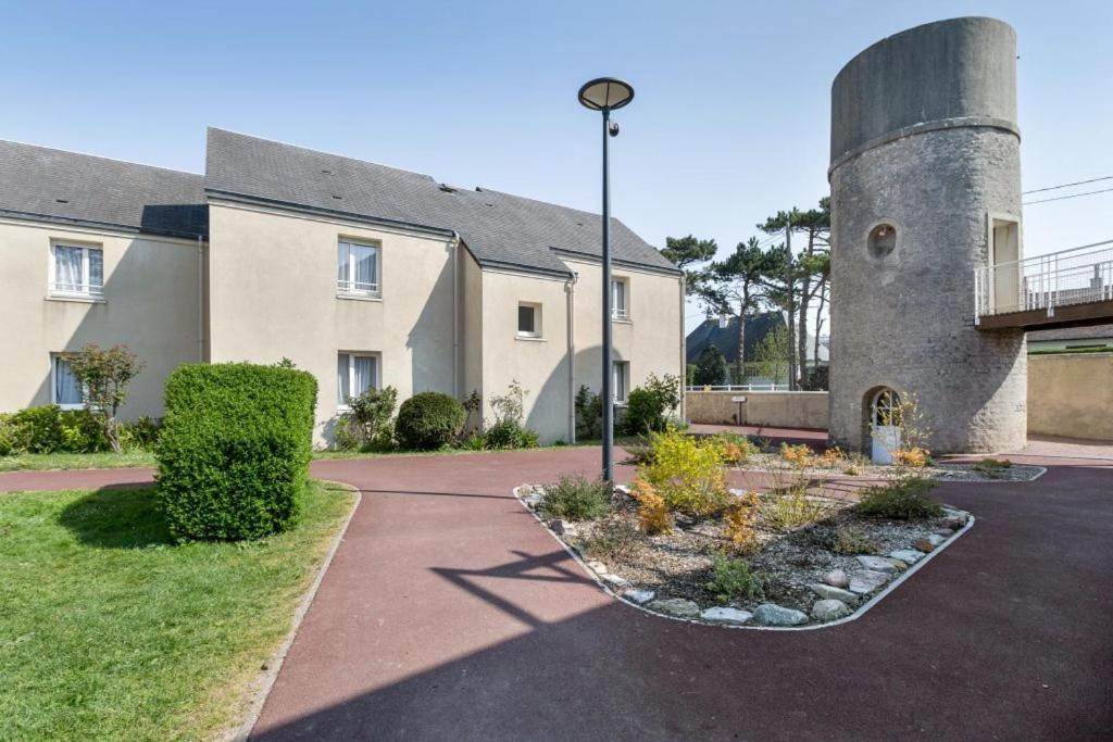 Les Tourelles Village De Vacances 아스넬레스 외부 사진